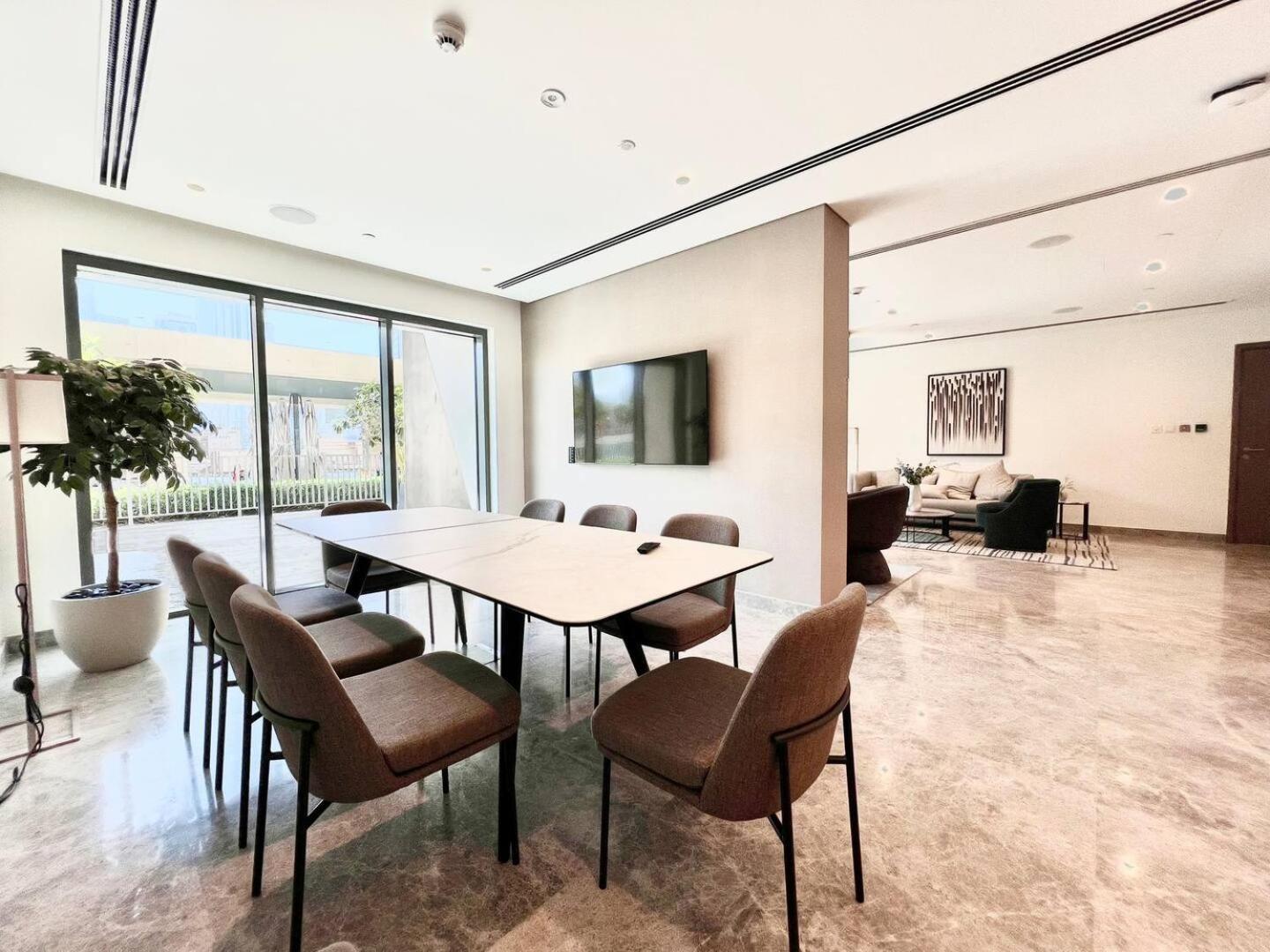 Cosmic Sky High Floor 1br- Mall Access By Maxx Value Homes Apartment *