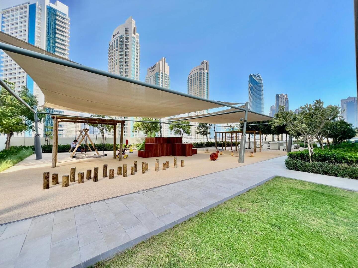 Apartment Cosmic Sky High Floor 1br- Mall Access By Maxx Value Homes