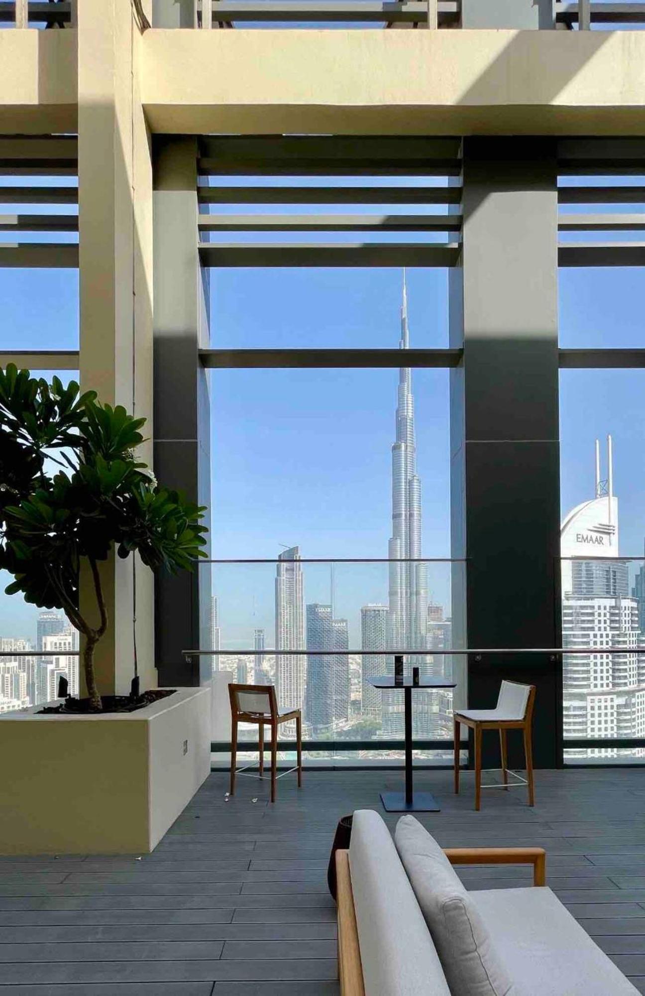 Apartment Cosmic Sky High Floor 1br- Mall Access By Maxx Value Homes Dubai