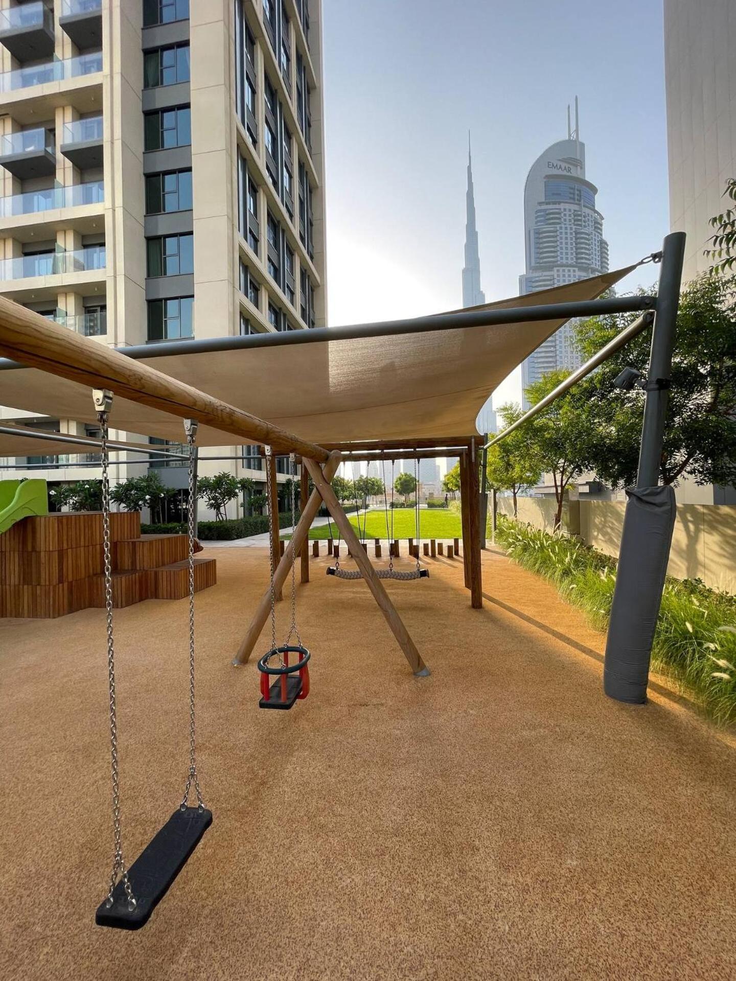 Apartment Cosmic Sky High Floor 1br- Mall Access By Maxx Value Homes Dubai