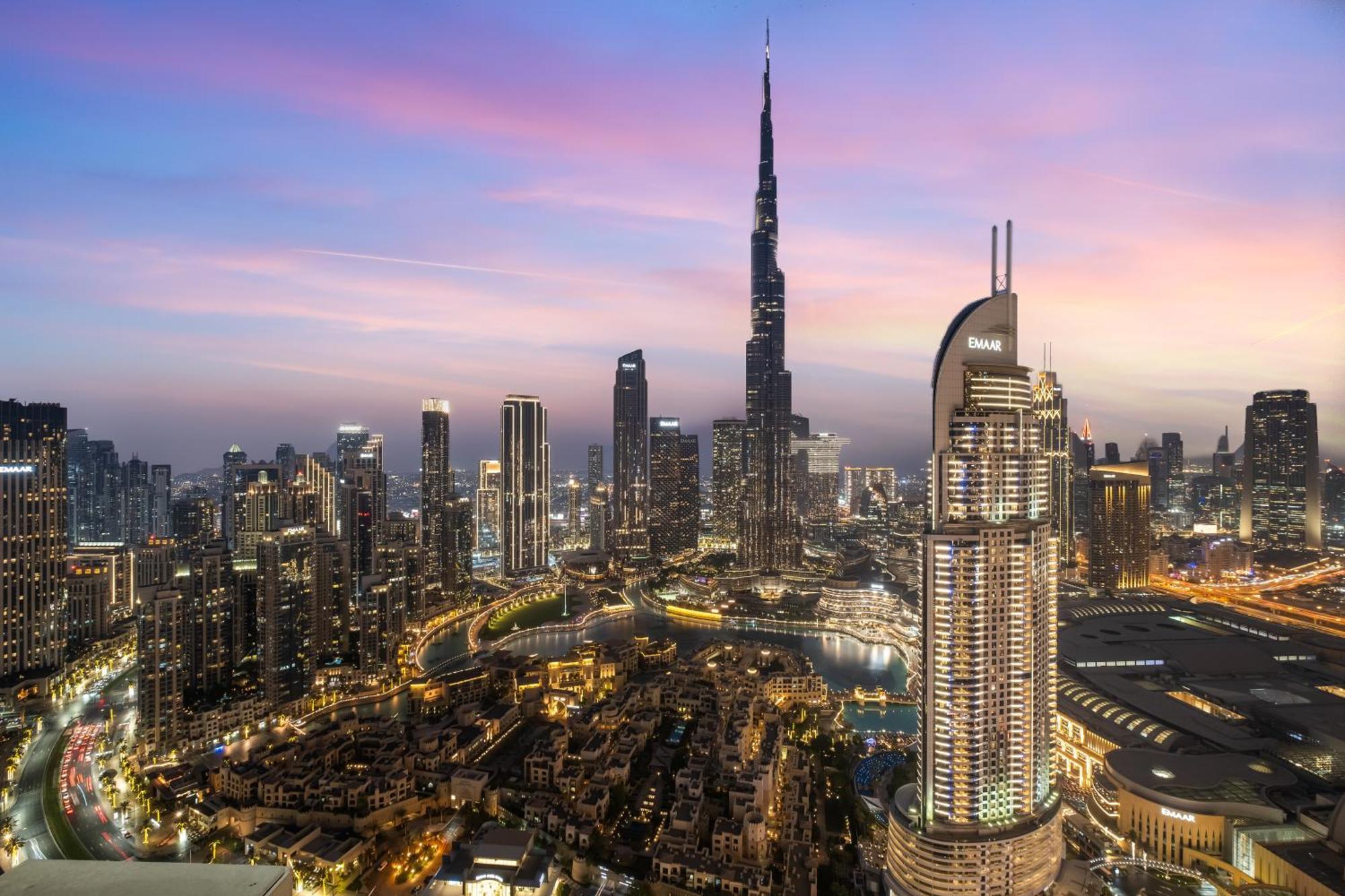 Cosmic Sky High Floor 1br- Mall Access By Maxx Value Homes Apartment Dubai