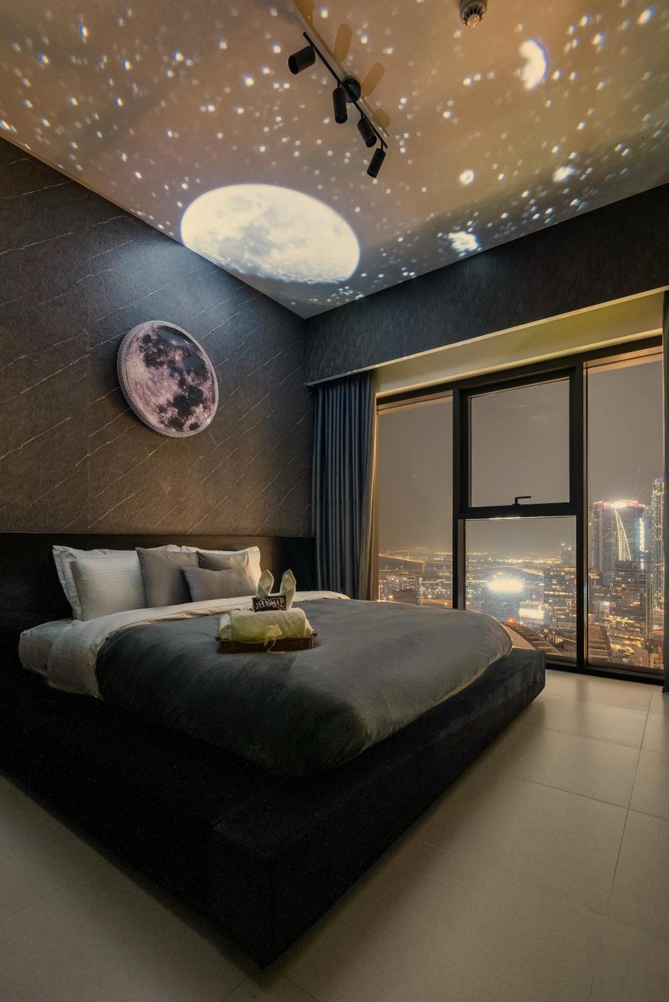 Cosmic Sky High Floor 1br- Mall Access By Maxx Value Homes *